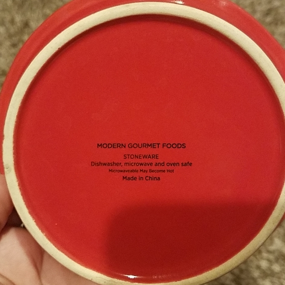 Ceramic red white cookie cobbler single serve dish - Picture 4 of 4